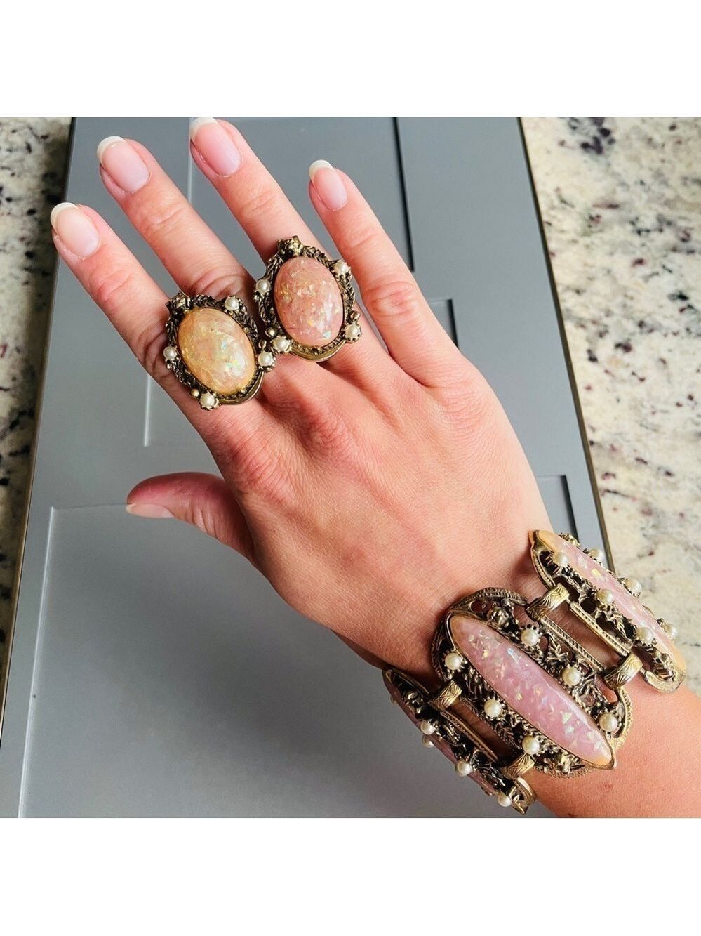 Vintage Selro Confetti Pink Faux Opal Pearl GoldTone Panel Bracelet Earr…
